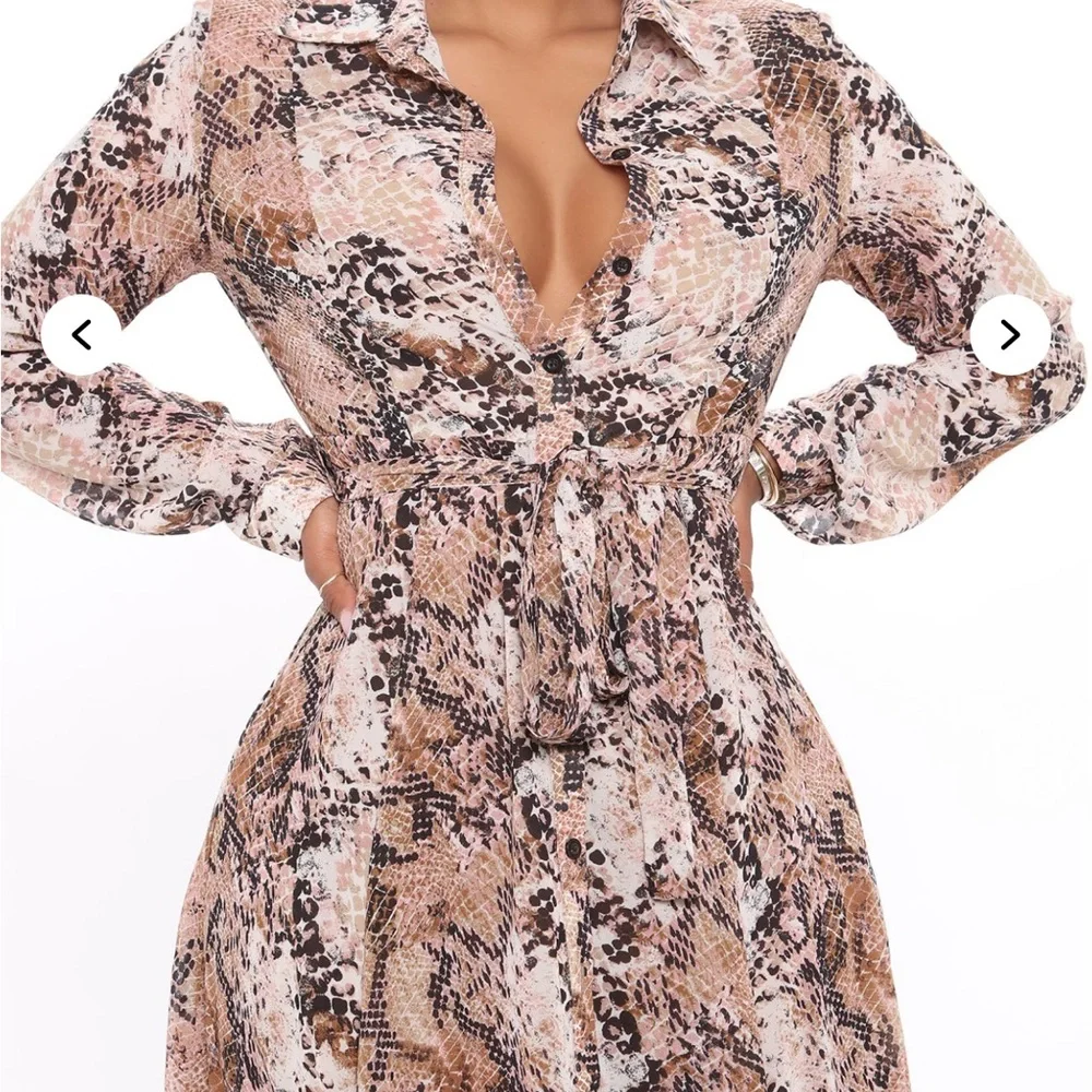 🪷Elegant Cream and Black Women's maxi Dress🪷 - Picture 3 of 4